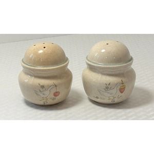 International China Stoneware~Marmalade Goose~Salt & Pepper Shakers